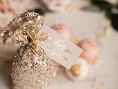 golden-sequin-nikah-favor-pouch-with-thankyou-tag.jpg